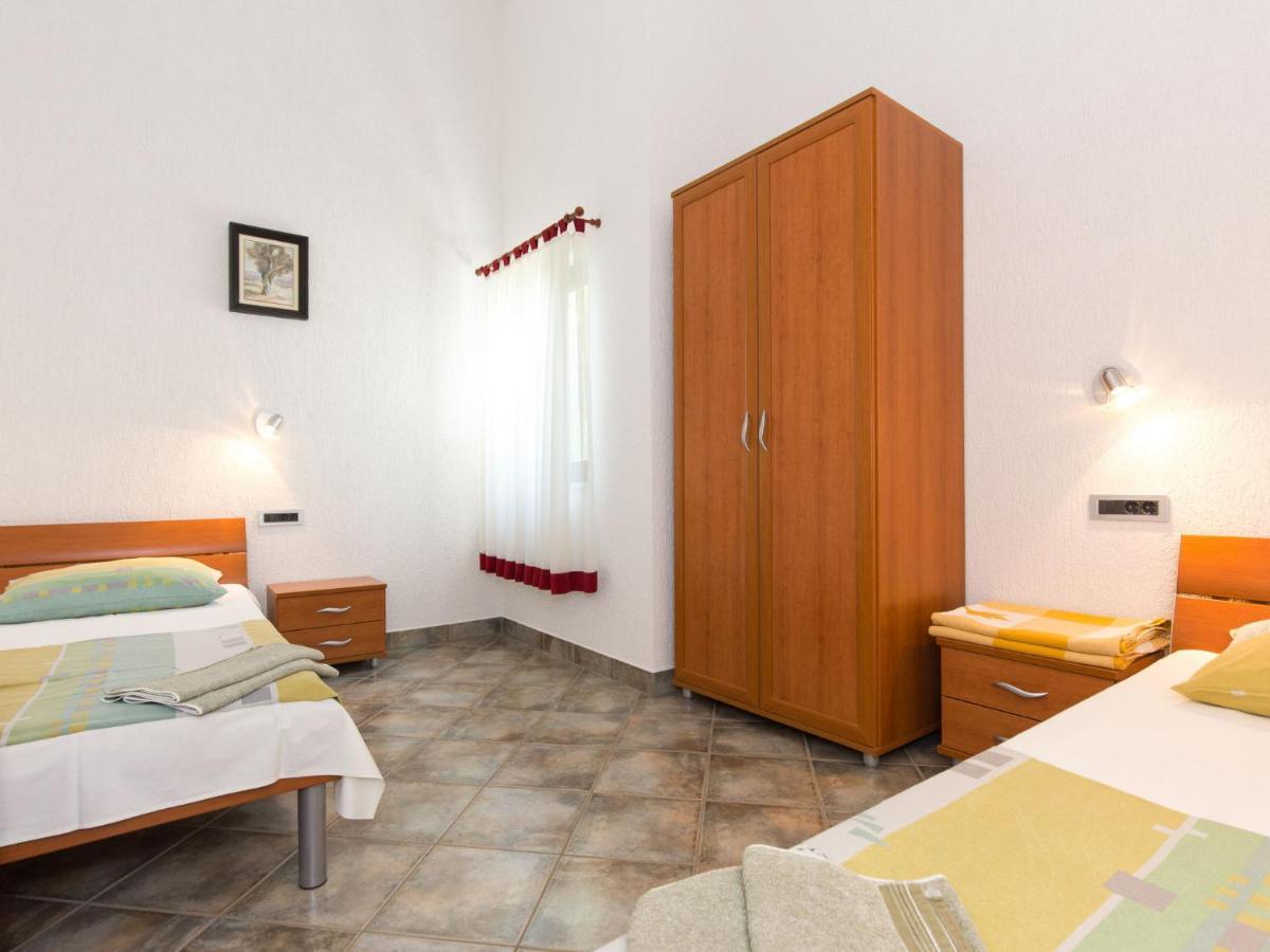 Apartment Starigrad-4 By Interhome Stari Grad Exterior foto